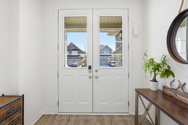 Property Photo:  193 Whittington Drive  ON L9K 0H6 
