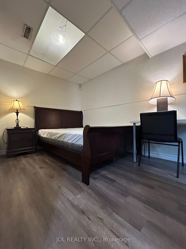 Property Photo:  3 Butterfield Dr Drive Master Bedroom A Bsmt  ON M3A 2L9 
