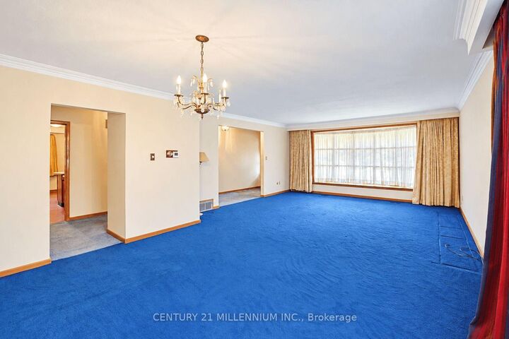 Property Photo:  3578 Golden Orchard Drive  ON L4Y 3H8 