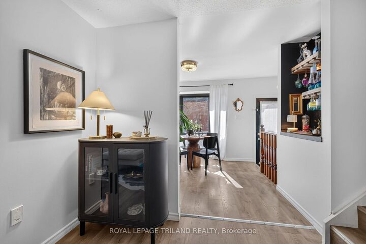 Property Photo:  38 Caprice Crescent  ON N5V 3M2 