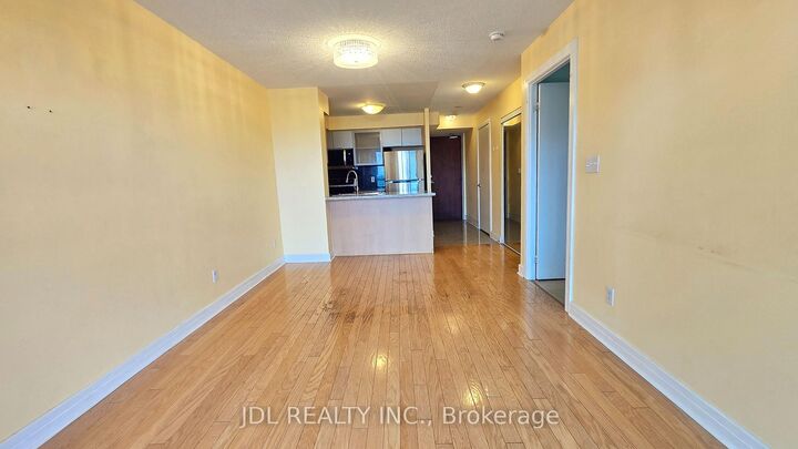 Property Photo:  16 Harrison Garden Boulevard 1009  ON M2N 7J6 