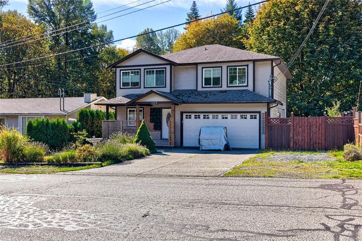 Property Photo:  120 Lake Park Rd  BC V0R 2G0 