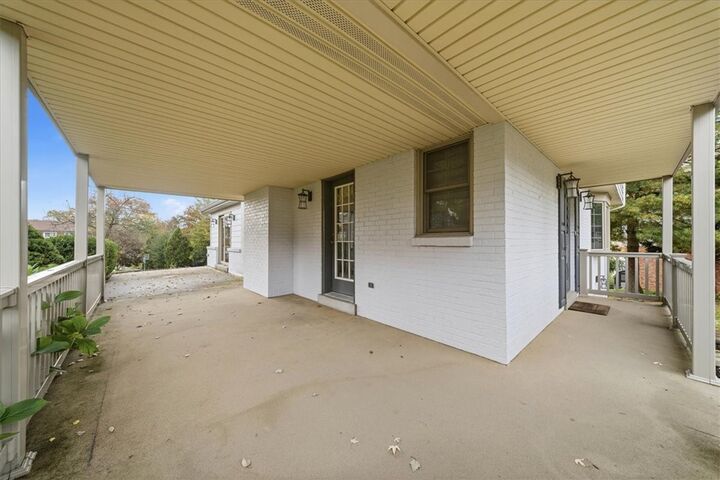 Property Photo:  335 Catalina Dr  PA 15241 