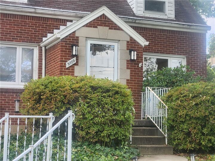 Property Photo:  5920 Rodgers St  PA 15207 