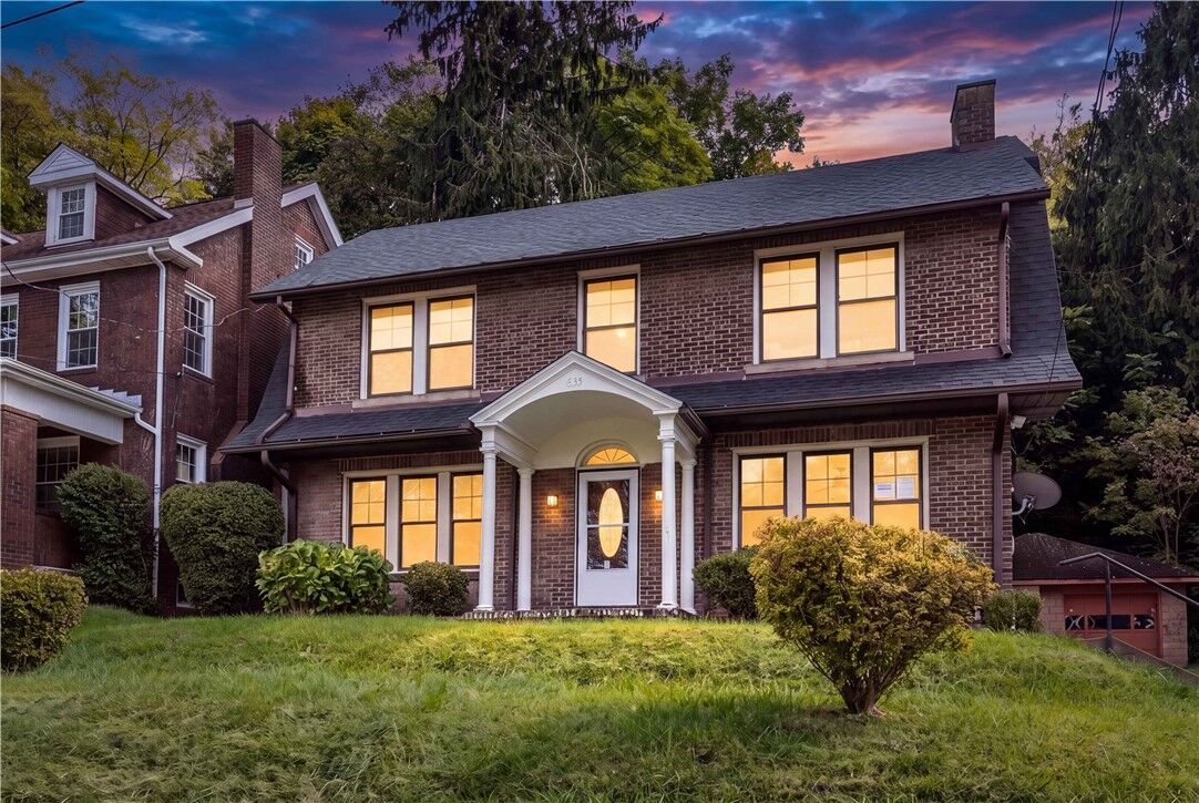 Property Photo:  637 Hall St  PA 15001 