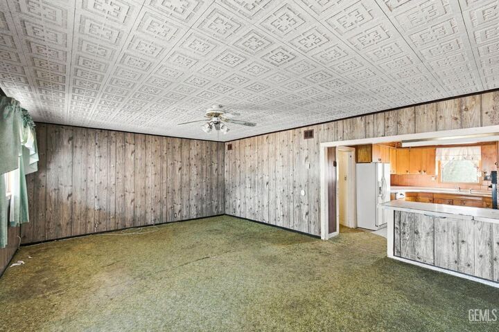 Property Photo: