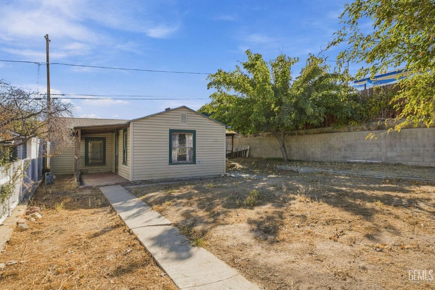 Property Photo: