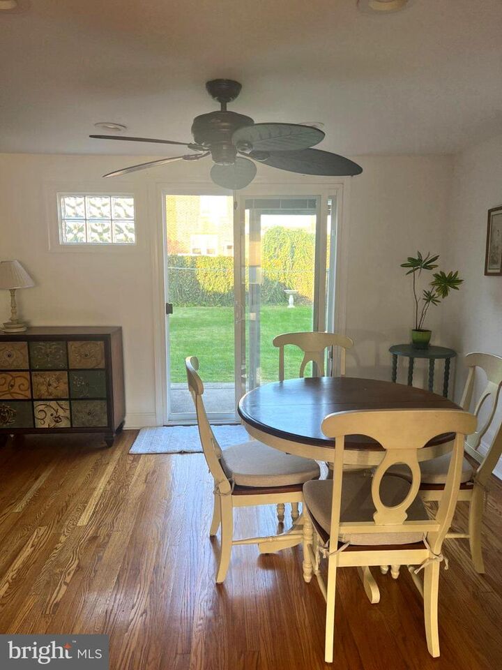 Property Photo:  1821 Emerson Street  PA 19152 