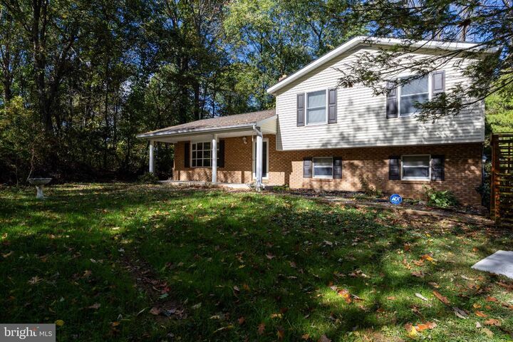 Property Photo: 205 Chesley Drive WV 25419