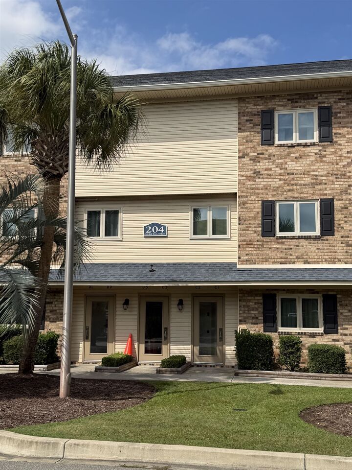 Property Photo:  204 Double Eagle Dr. C2  SC 29575 