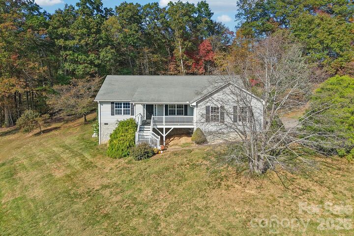 Property Photo:  85 Guy Way  NC 28716 