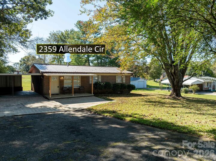 Property Photo:  2359 Allendale Circle  NC 28645 