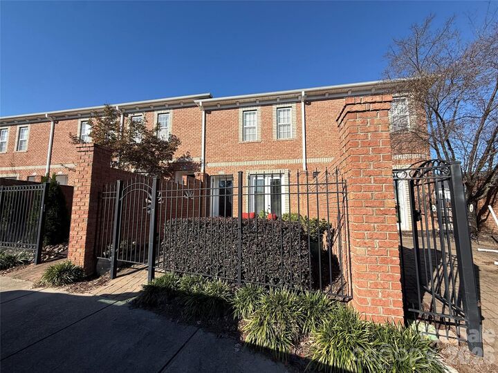 Property Photo:  381 Dumbarton Street NW  NC 28027 
