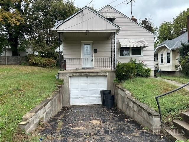Property Photo:  7549 Ross Avenue  OH 45237 