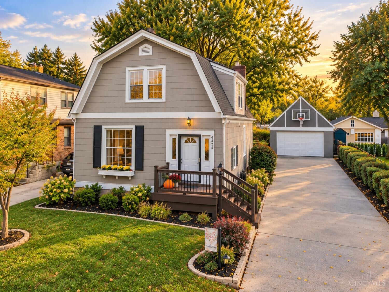 Property Photo:  4324 Orchard Lane  OH 45236 