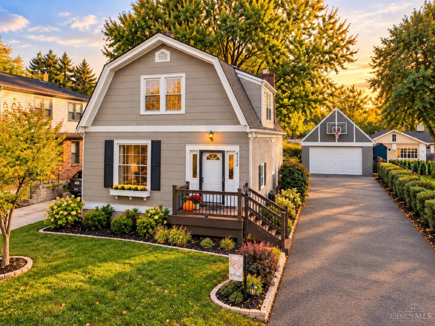 Property Photo:  4324 Orchard Lane  OH 45236 