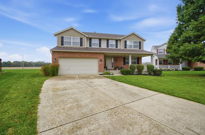 Property Photo: 978 Heritage Court OH 45067