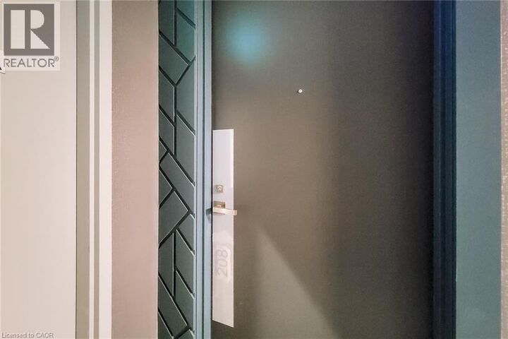 Property Photo:  415 Main Street West 208  ON L8P 1K5 