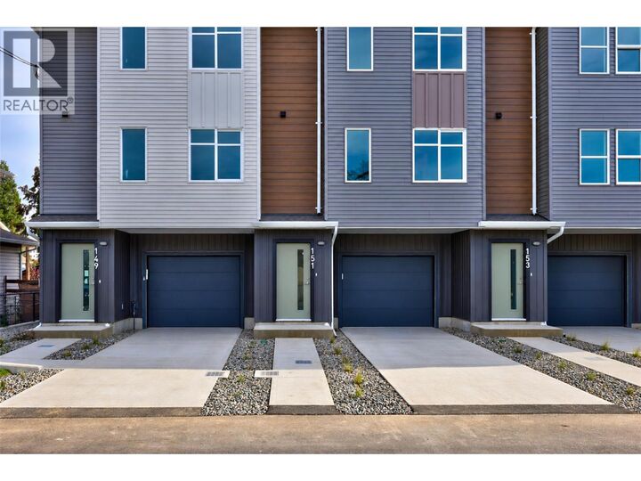 Property Photo:  149 Park Street  BC V2B 4A7 