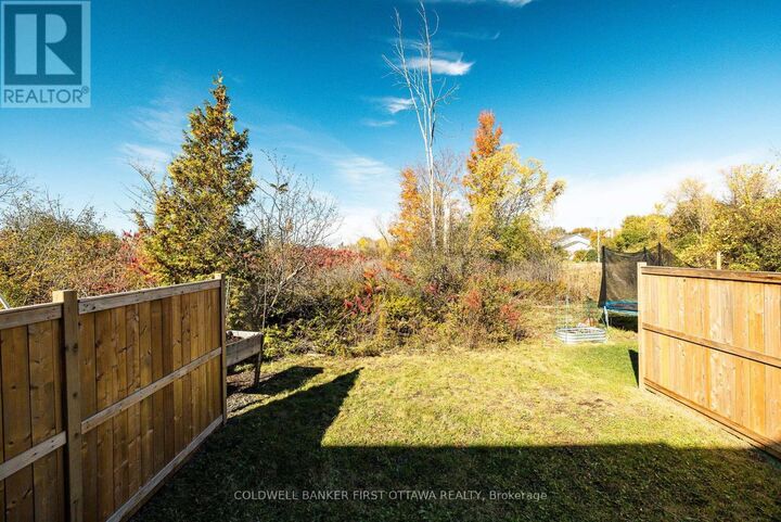 Property Photo:  5 Taber Street  ON K0G 1L0 