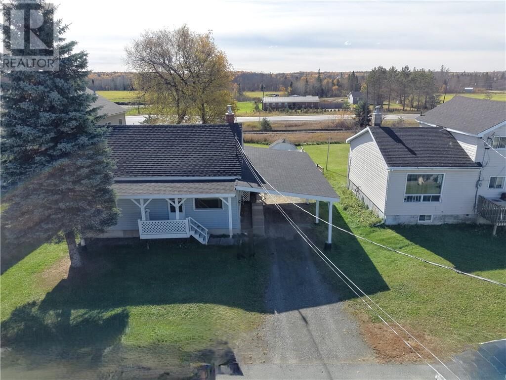 Property Photo:  42 Rutland Avenue  ON P0H 2N0 
