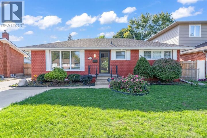 Property Photo:  4131 Mount Royal Drive  ON N9G 2C3 