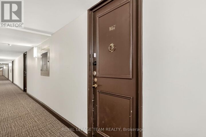 Property Photo:  515 St. Laurent Boulevard 107  ON K1K 3X5 