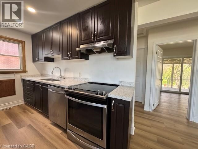 Property Photo:  1124 Weber Street East 1  ON N2A 1B9 