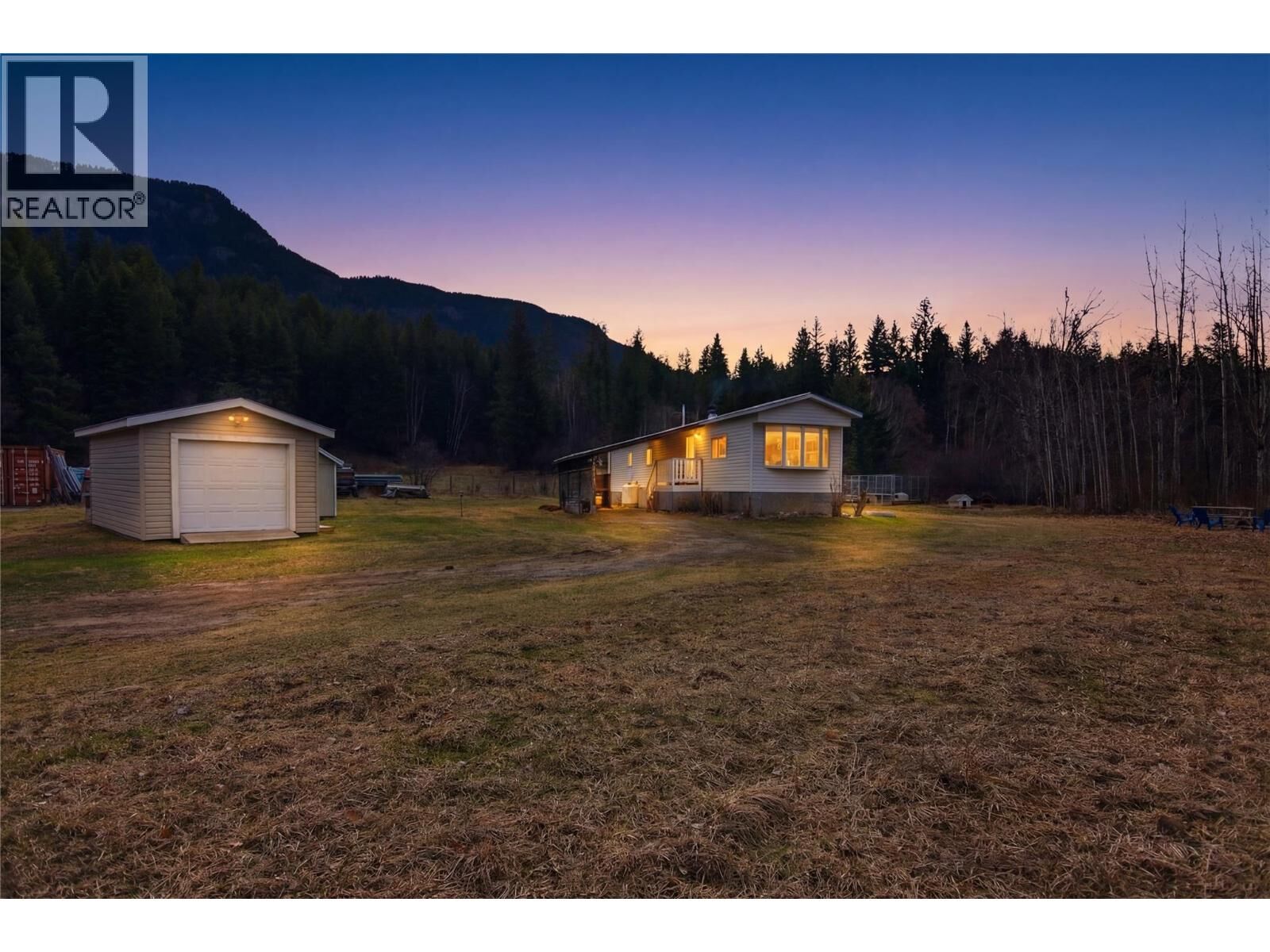 Property Photo:  4048 Dixon Mountain Road  BC V0E 1E0 