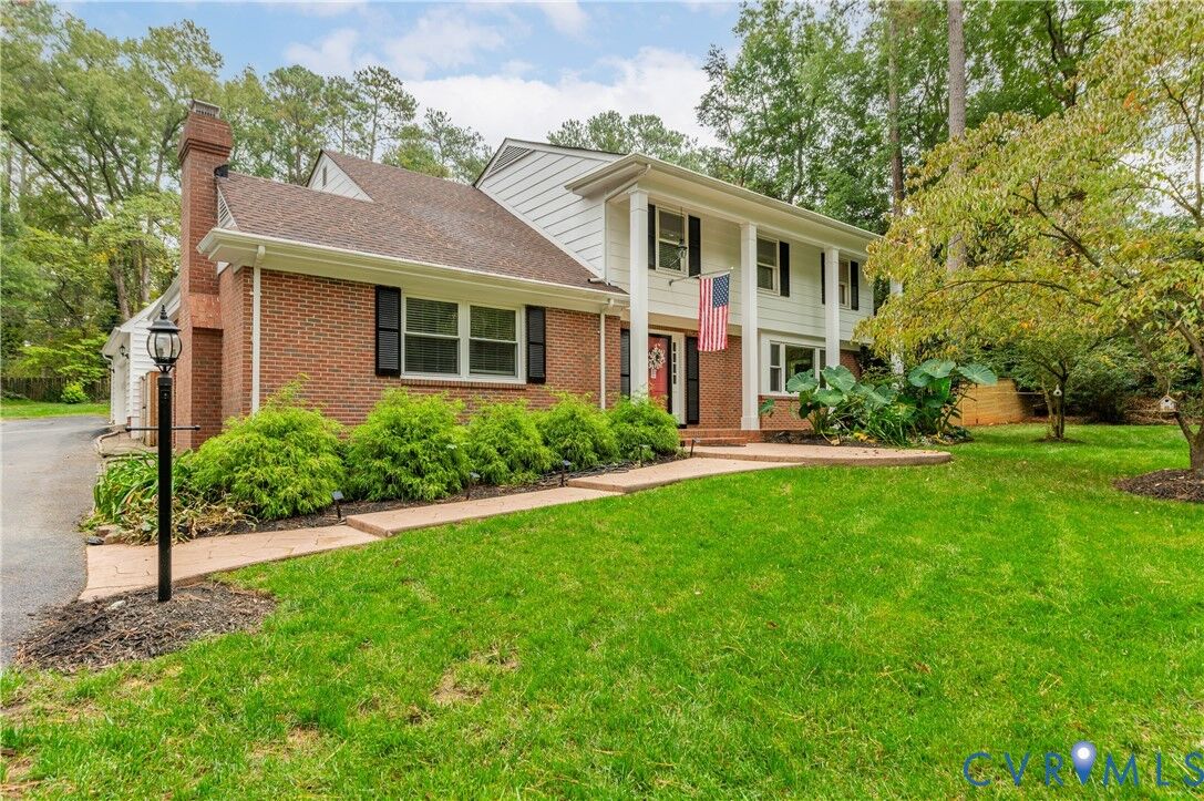 Property Photo:  3719 Wainfleet Drive  VA 23235 