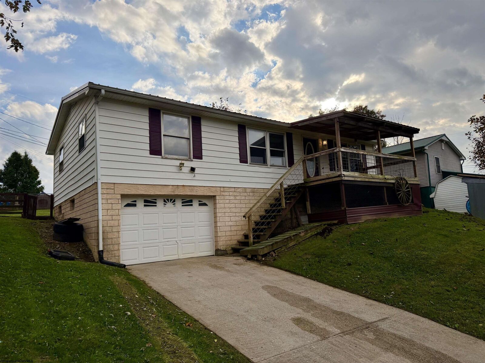 Property Photo:  531 Johnson Avenue  WV 26250 