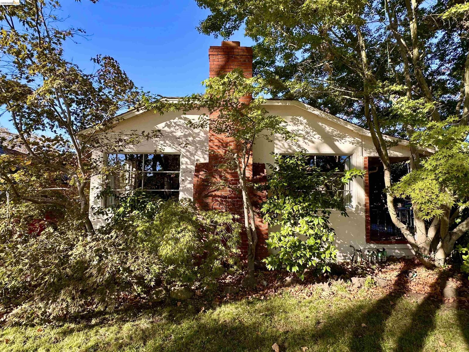 Property Photo: 1912 Illinois St CA 94590