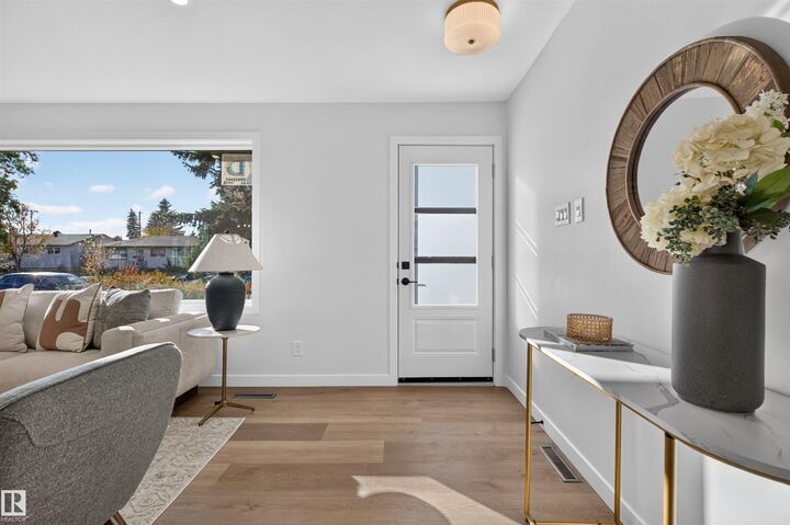 Property Photo:  8507 52 Street NW  AB T6B 1E8 