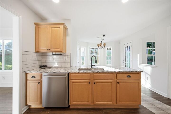 Property Photo: 4925 Hanna Kate Court GA 30028