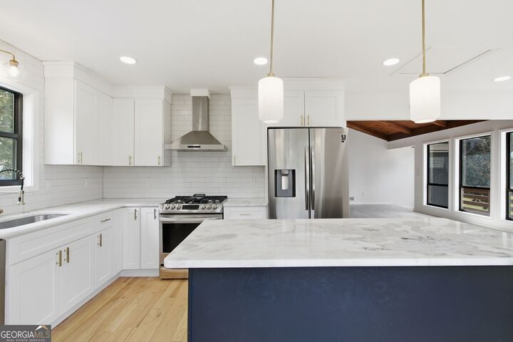 Property Photo: 1907 Kemp Road GA 30066
