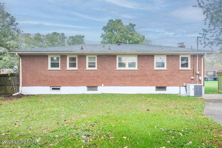 Property Photo:  3708 Youngwood Rd  KY 40218 