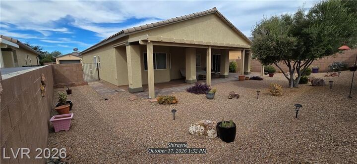 Property Photo: 5001 East Monte Penne Way NV 89061