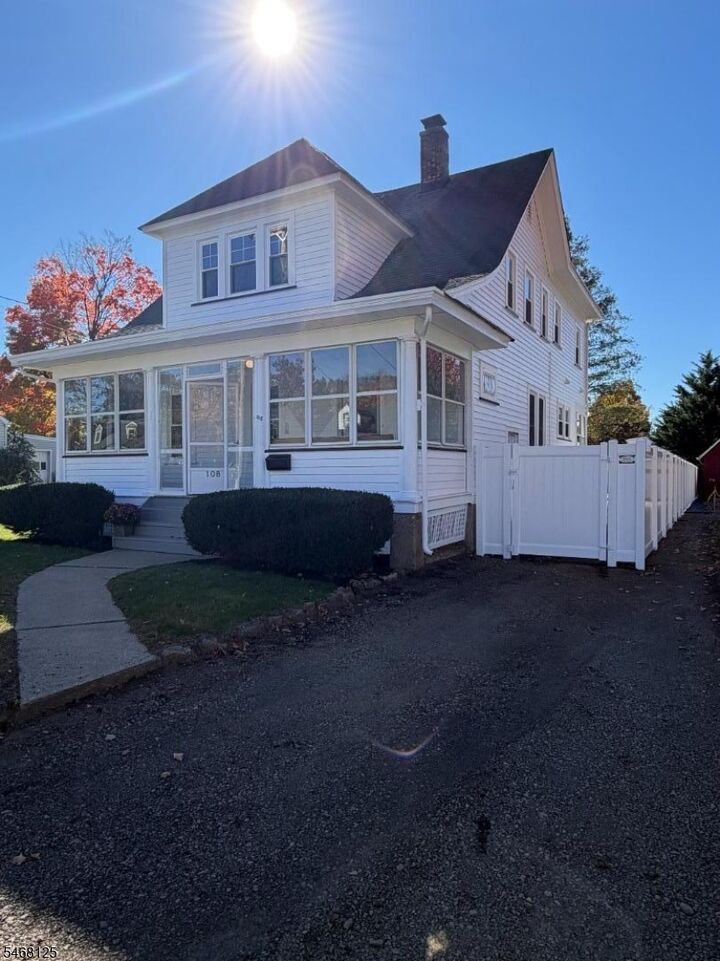 Property Photo:  108 W Hanover Ave  NJ 07960 