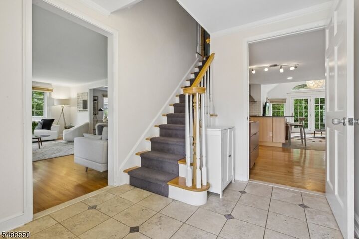 Property Photo:  68 Crescent Pl  NJ 07078 