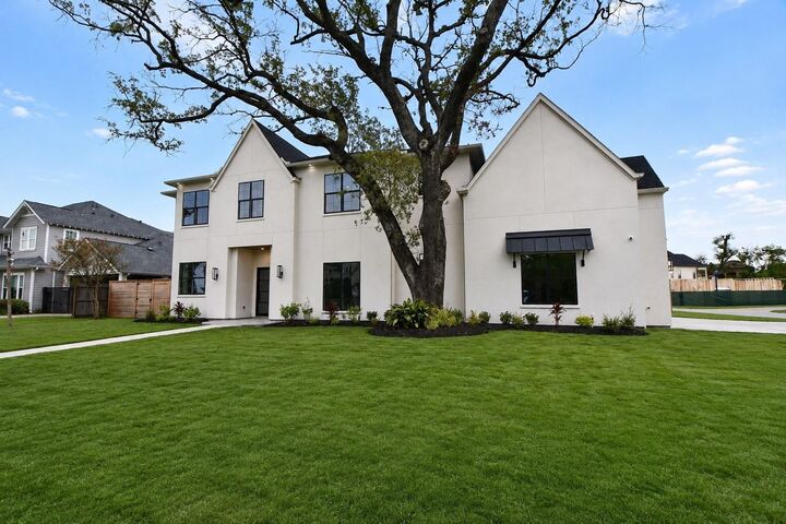 Property Photo:  1237 Althea Drive  TX 77018 