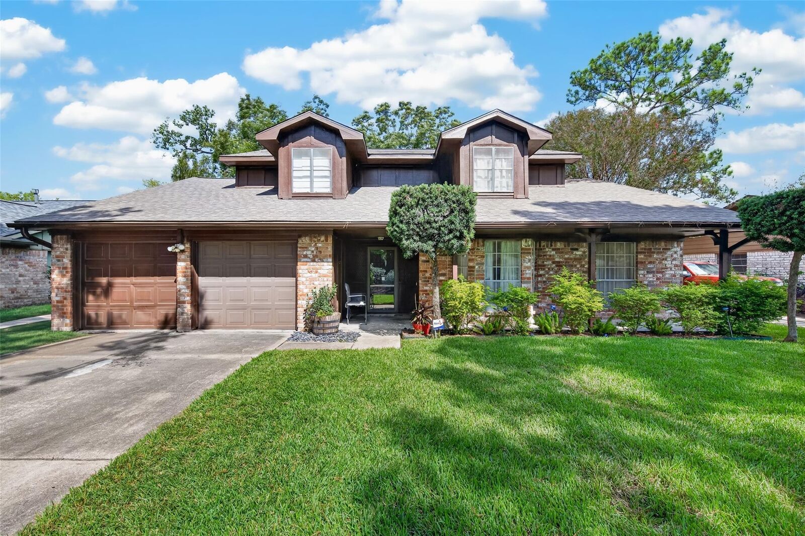 Property Photo:  12431 Chessington Drive  TX 77031 
