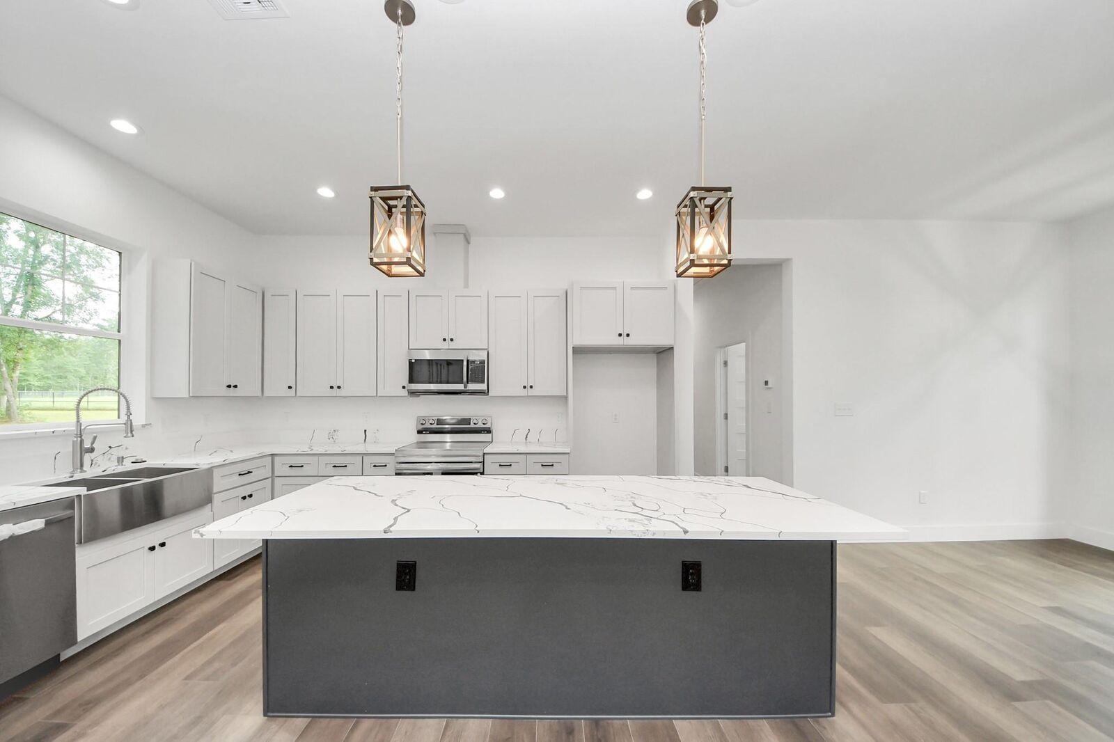 Property Photo:  12964 Kowis Lane  TX 77363 