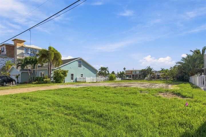 Property Photo: 553 Crystal Drive FL 33708
