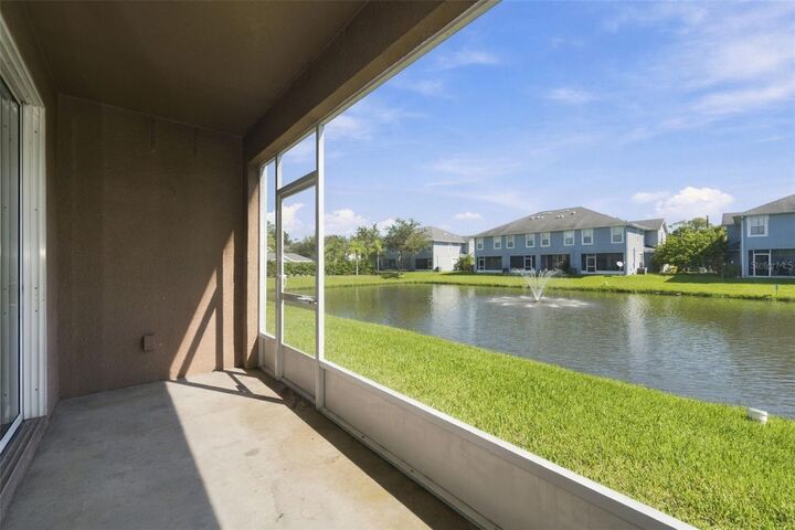 Property Photo:  10313 Willow Leaf Trail  FL 33625 