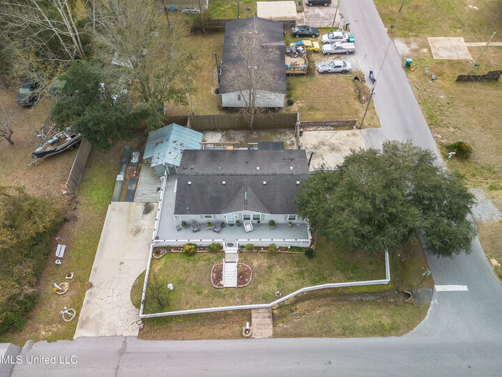 Property Photo:  10521 Riverroad Drive  MS 39503 