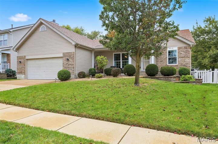 Property Photo:  1669 Summit Terrace Court  MO 63026 