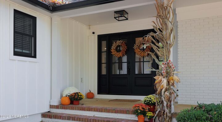 Property Photo:  15 Hancock Lane  NJ 07748 