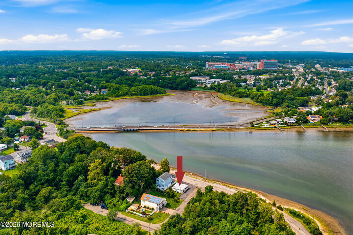 Property Photo:  27 S Riverside Drive  NJ 07753 