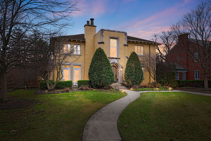Property Photo: 1210 William Street IL 60305