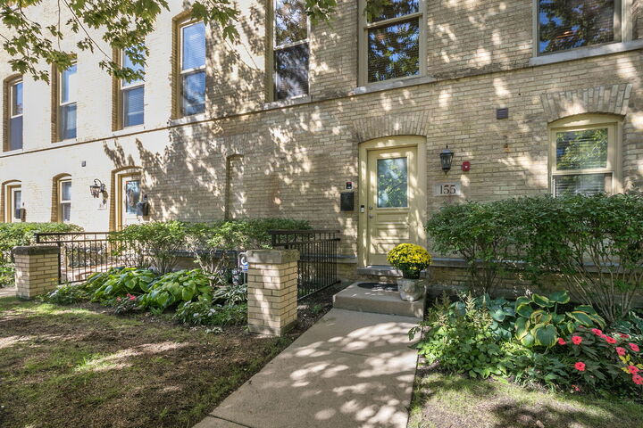 Property Photo:  155 Whistler Road  IL 60035 